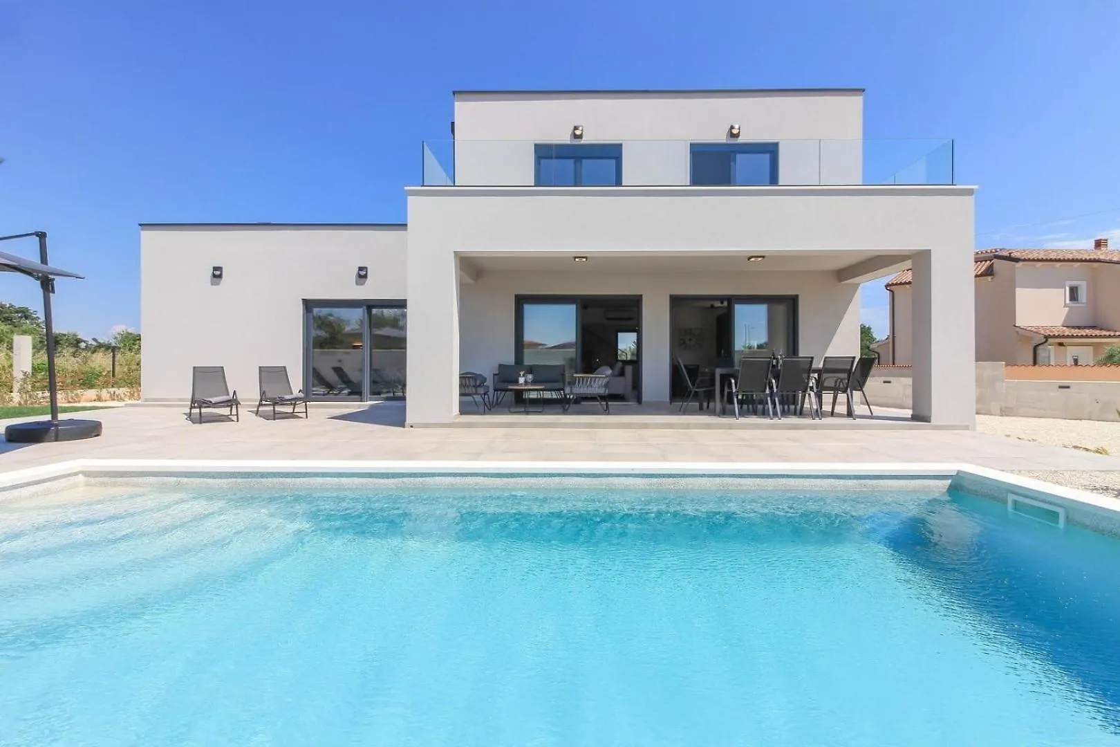 Ferienhaus Mit Privatpool Fuer 8 Personen Ca 180 Qm In Loborika, Istrien Suedkueste Von Istrien Pula Holiday home